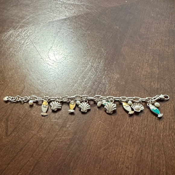 Brighton Jewelry - NWOT Brighton Silver and Gold Sea Shell and Fish Charm Bracelet